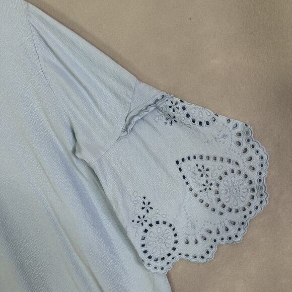 Chico’s Top Women Plus SZ 16 Eyelet Bell Sleeve Lightweight Feminine Casual - Picture 12 of 16